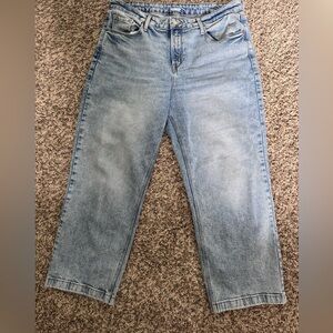 Old navy high waisted cropped wide leg jeans light wash size 14